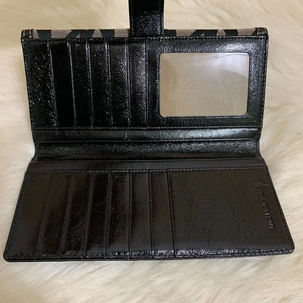 Michael Kors Black and Tan Logo Wallet - Picture 12 of 16